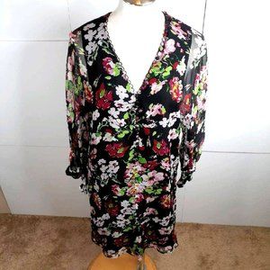 Equipment Femme Size XXS Natasha Floral Print Silk
